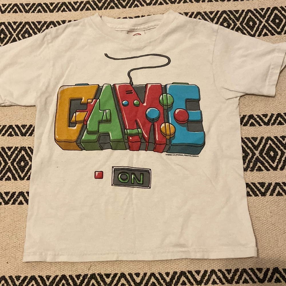 Game on tee